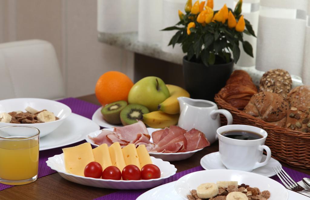 10 Bed And Breakfast Poznaň Exteriér fotografie